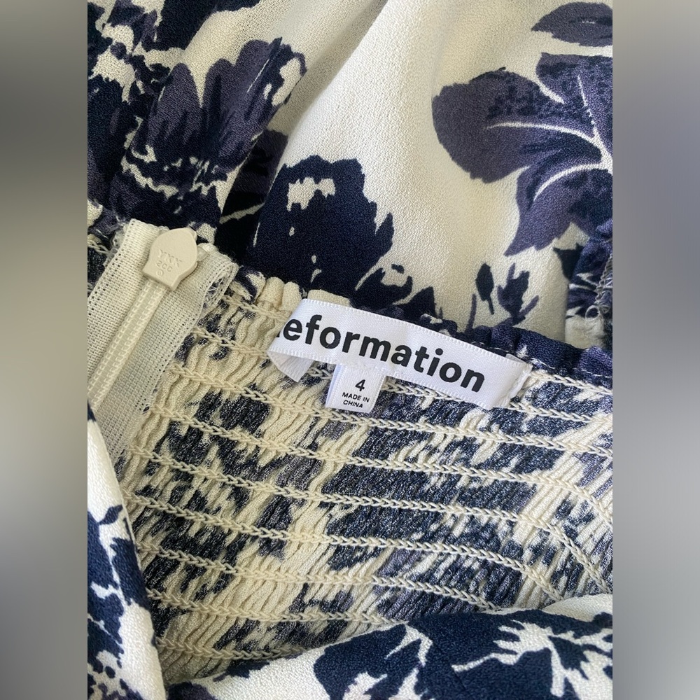 Reformation Mochi Dress - Picture 8 of 9